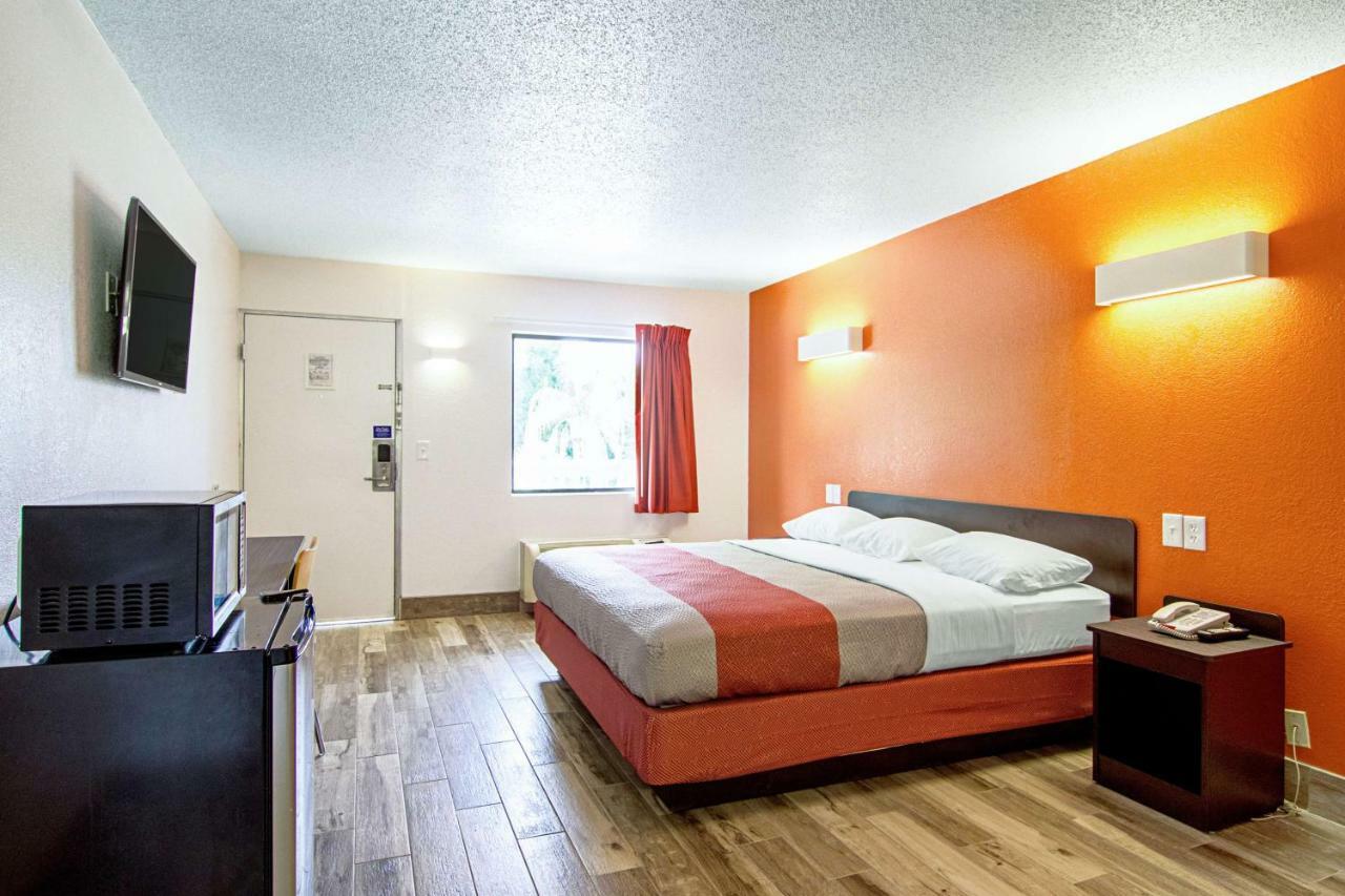 Motel 6-Starke, Fl Екстериор снимка