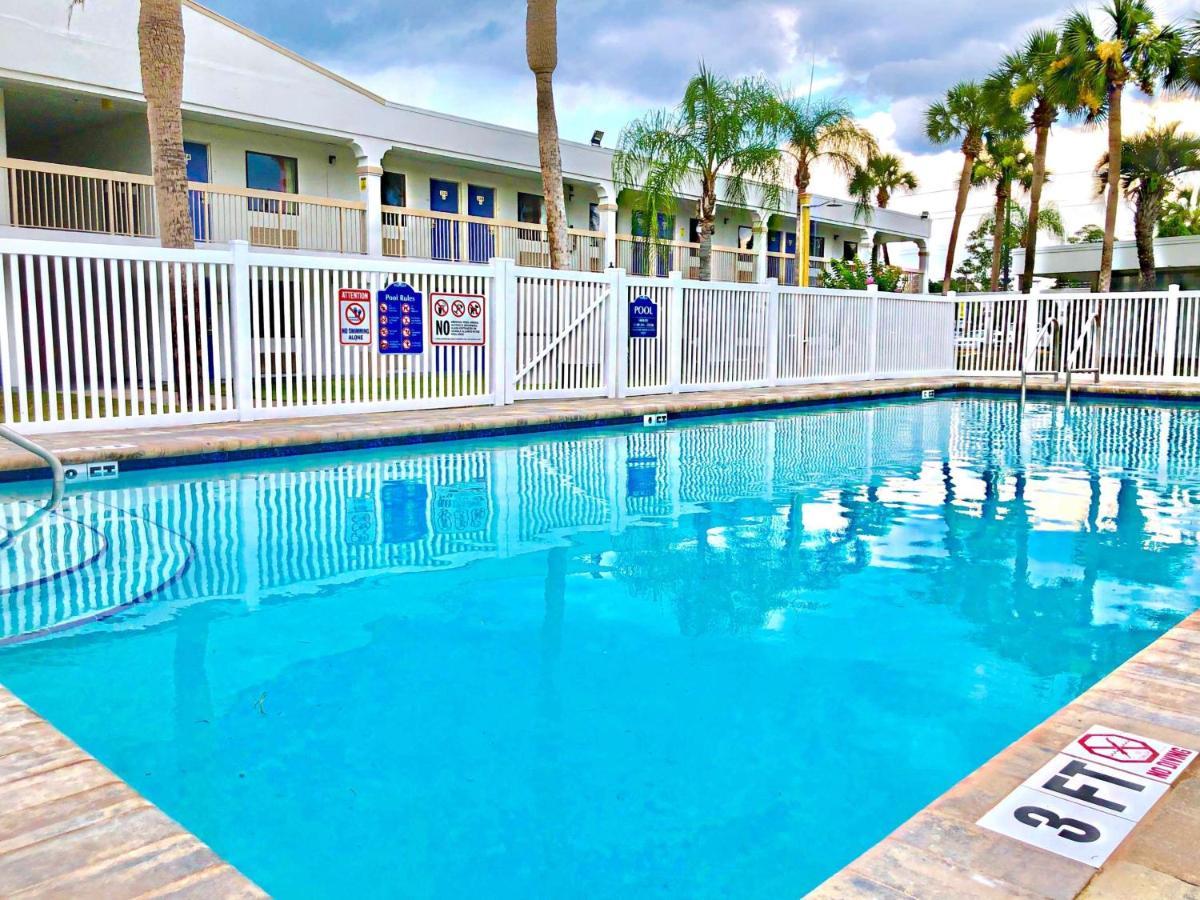 Motel 6-Starke, Fl Екстериор снимка